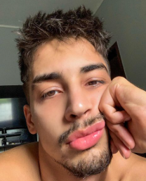 <em>Moises Urbina O.</em>